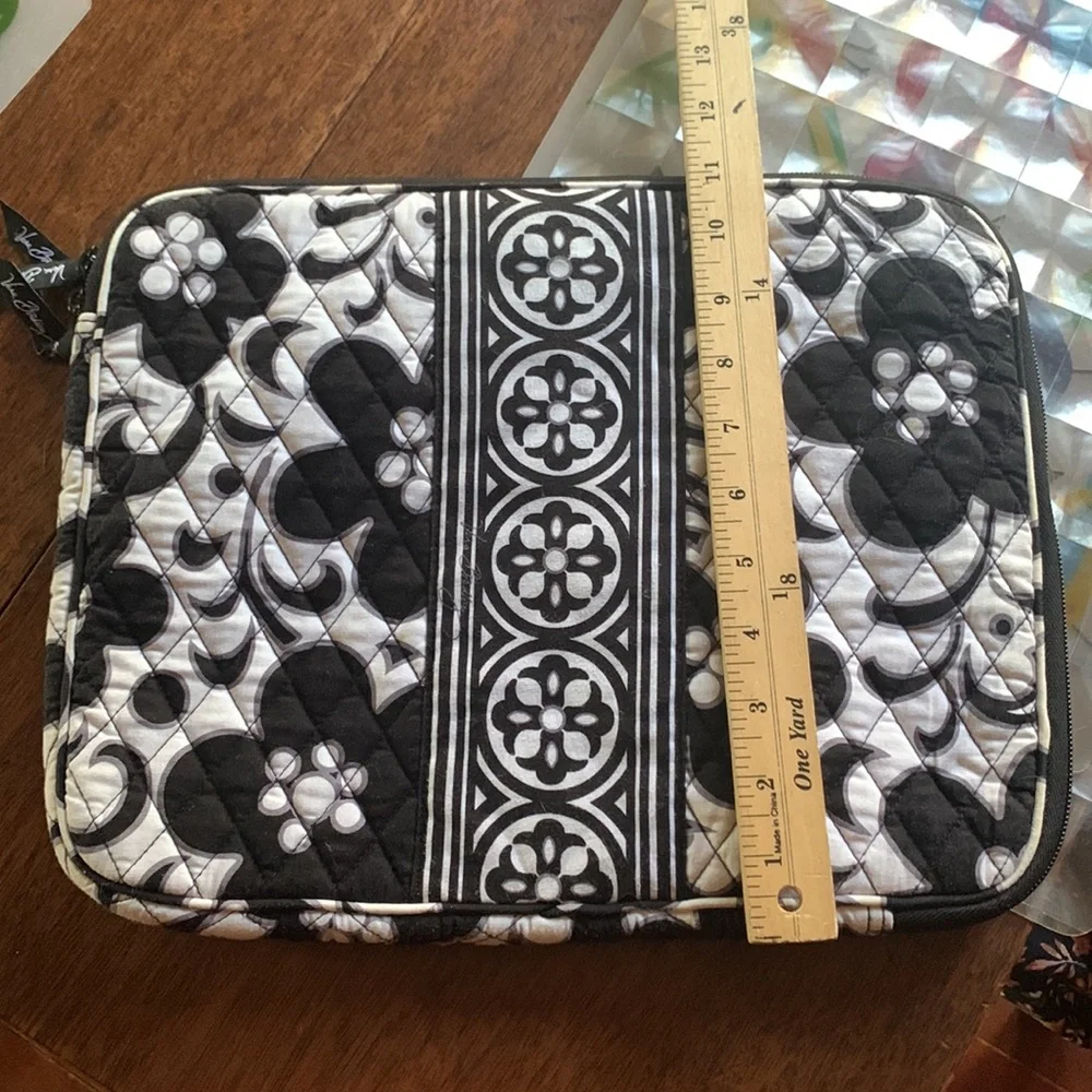 Vera Bradley great 11”